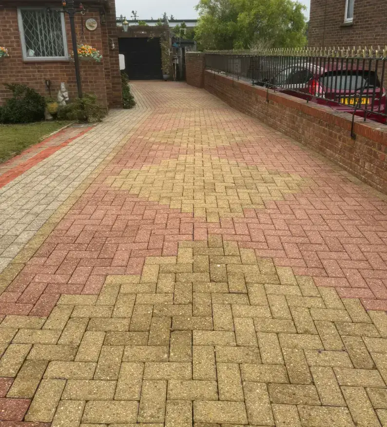 After — fascia, soffit and gutter clean on a Kent property